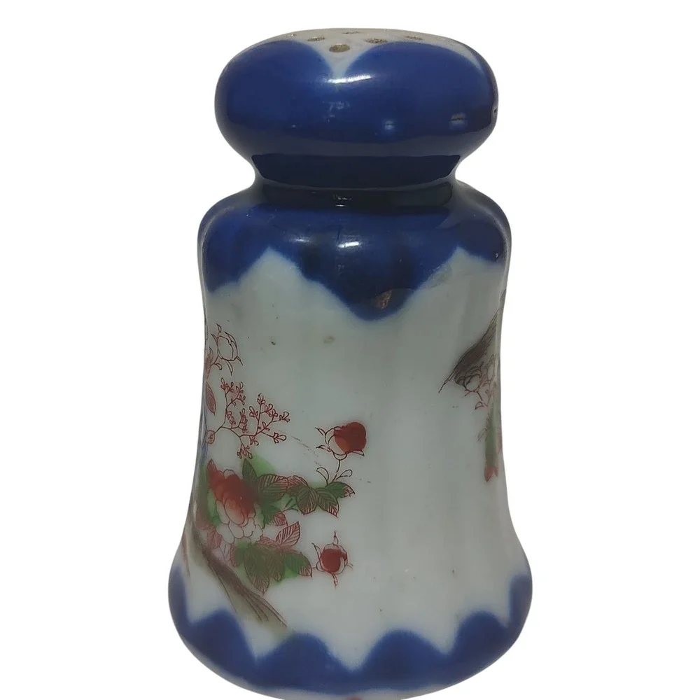 Vintage Porcelain Japanese Geisha Girl Pepper Shaker Hand Painted‎ Cobalt Blue